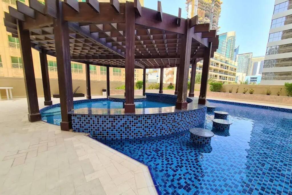 Dream Marina Inn, Heart Of Marina Дубай Экстерьер фото